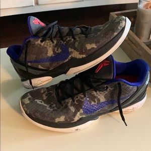 Nike Kobe Sneakers